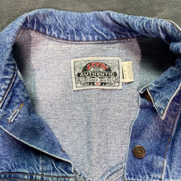 Vintage Levi Jacket - Picture 2 of 2